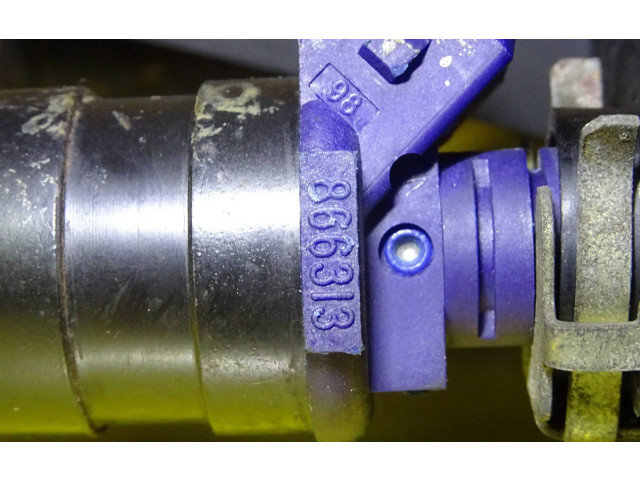 Vstřikovací lišta 7700273495, 866313 Renault Megane I