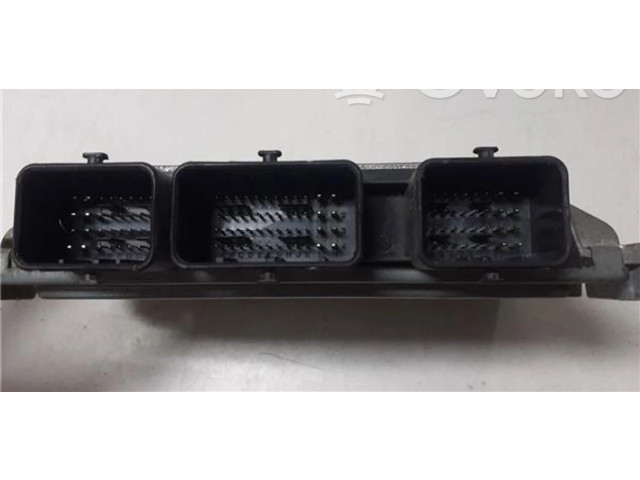 Блок управления 8200851165, S120202116 Renault Clio II