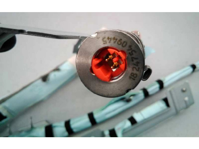 Подушка безопасности двери SHI270V718, 0589P10000954 Mazda CX-5 II