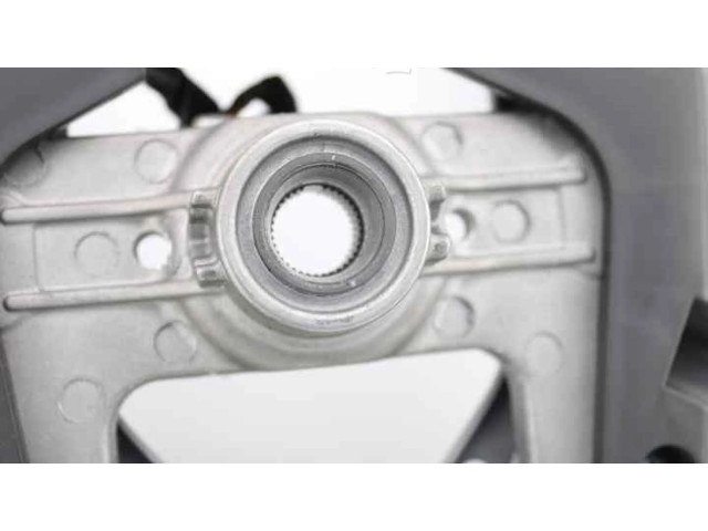 Руль Hyundai i10  2013-2018 года 56130B4000      