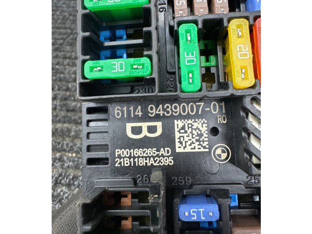 Блок предохранителей 9439007, 21B118HA2395   BMW X3 G01    