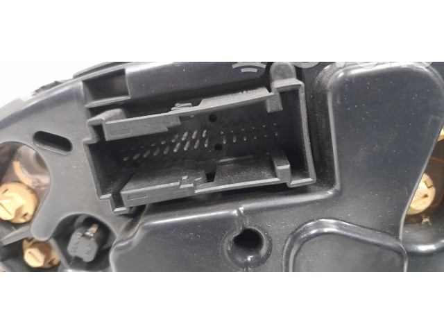 Přístrojová deska Mercedes-Benz C W202 2025401948