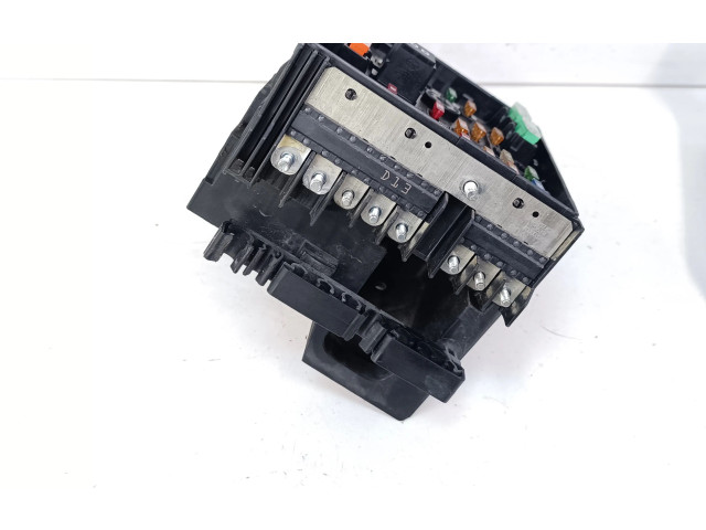   Pojistková skříňka 3C0937125A, 1K0937132F   Volkswagen Tiguan 2012