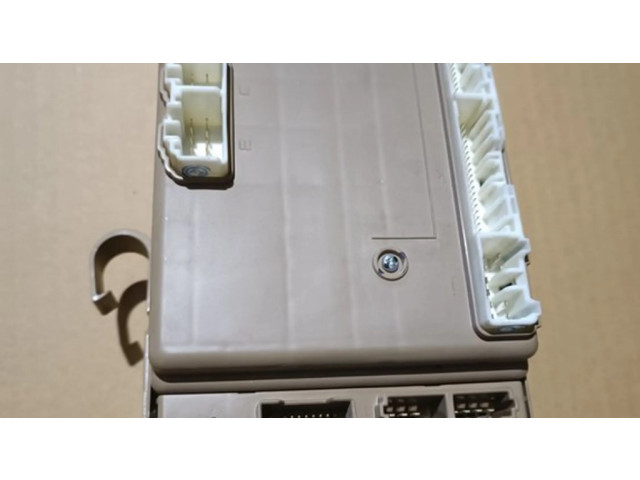 Pojistková skříňka 82201XC20A Subaru Ascent 2019