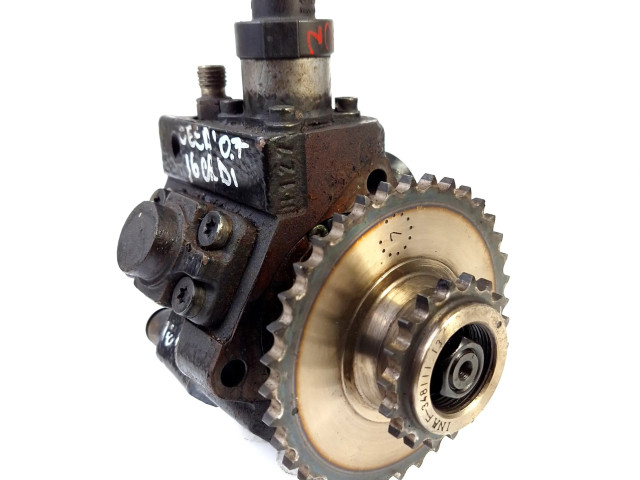 Топливный насос