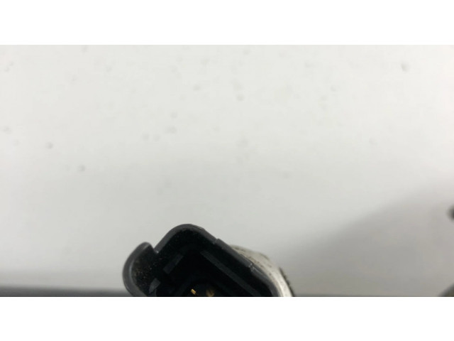 Топливная рампа 9681649580, 9658227880 Citroen C4 Grand Picasso 2.0