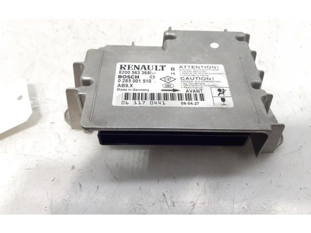 Блок подушек безопасности 8200563368   Renault Clio III
