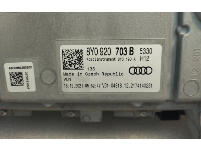 Панель приборов 8Y0920703B   Audi A3 8Y       