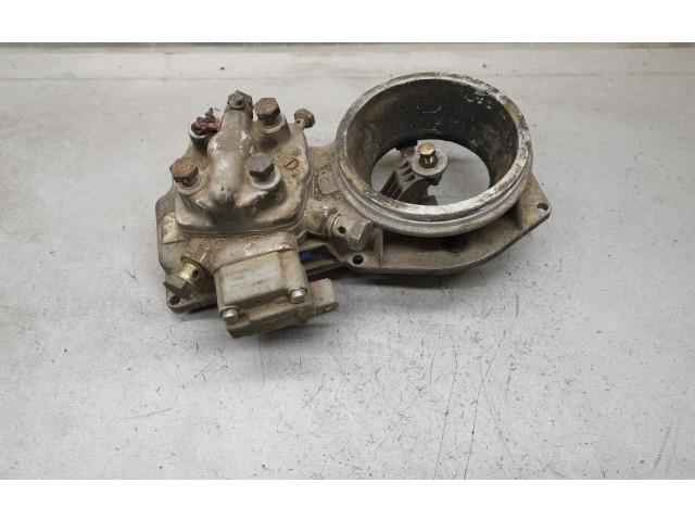 Топливная рампа 0438121011, 026133353 Audi 80 90 B3