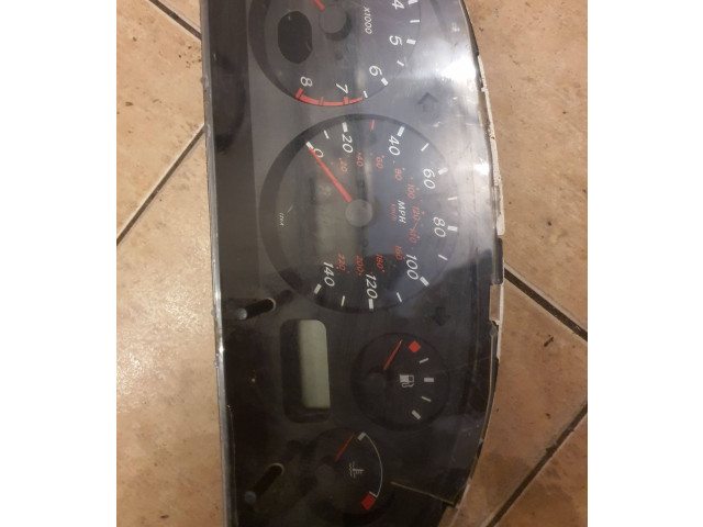 Přístrojová deska Nissan Almera Tino 2002 PPT30saepp