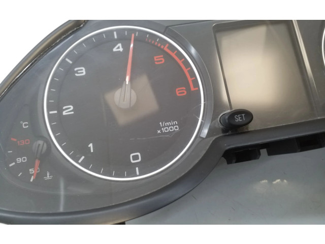 Панель приборов 8R0920931B   Audi Q5 SQ5       