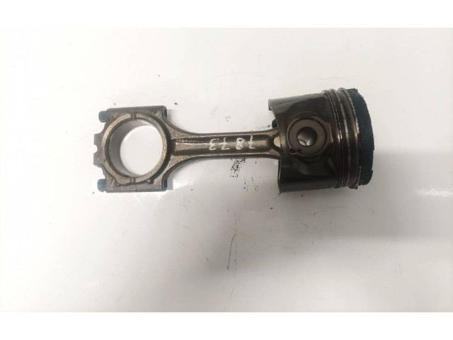 Поршень с шатуном Volvo S60