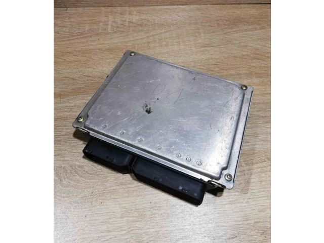 Блок управления двигателем Блок управления 3B0907551E, 0261206124   Audi A8 S8 D2 4D