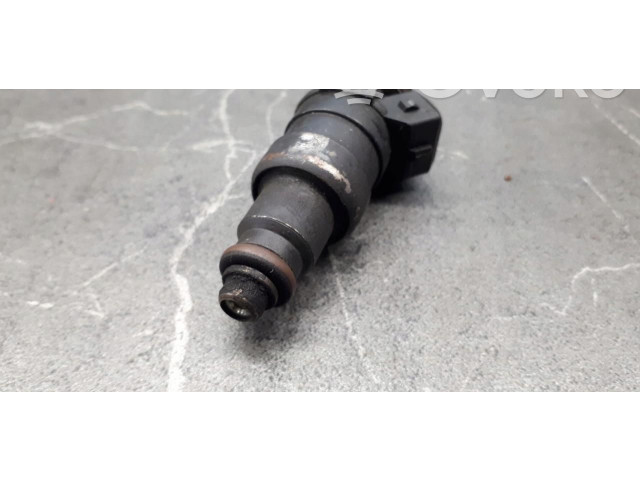 Форсунка     Volvo 460   