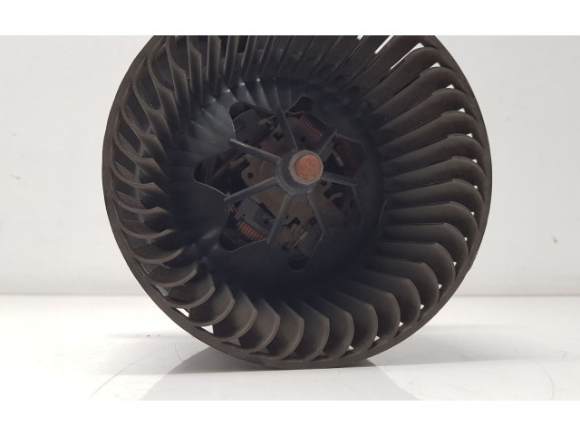 Вентилятор печки 1K1819015E Volkswagen Caddy