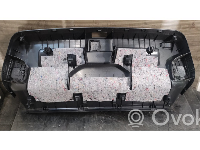 Отделка задней крышки