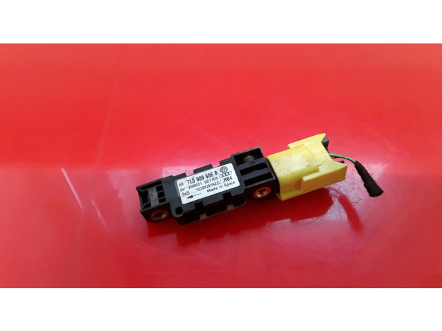 Датчик удара надувных подушек