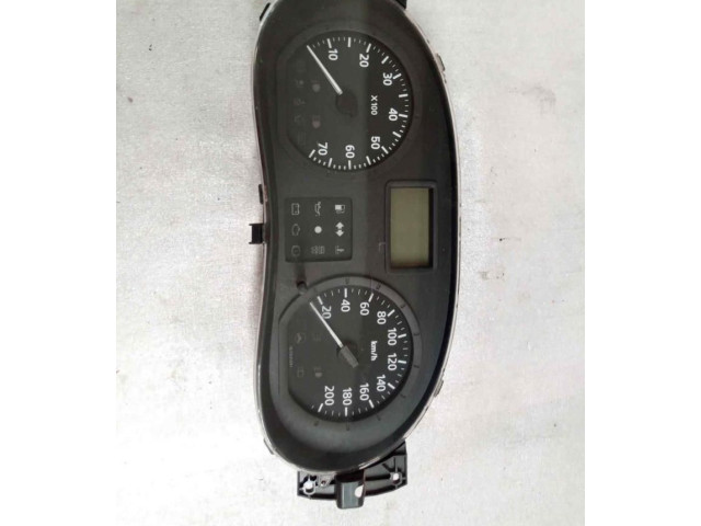 Панель приборов 8200377202   Dacia Logan I       