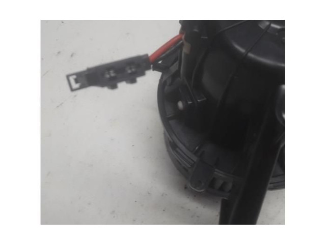 Вентилятор печки U0851003, U0852003 Audi A4 Allroad B8