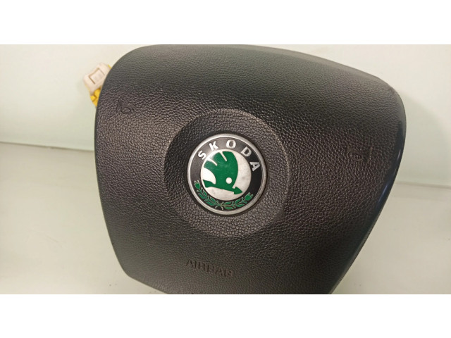 Подушка безопасности водителя 61664050F, 1Z0880201AM Skoda Octavia Mk2 (1Z)