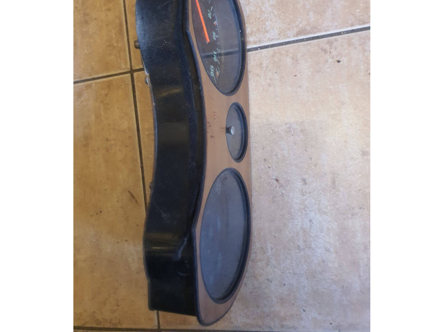 Přístrojová deska Audi 80 B1 1976 872819, 1176