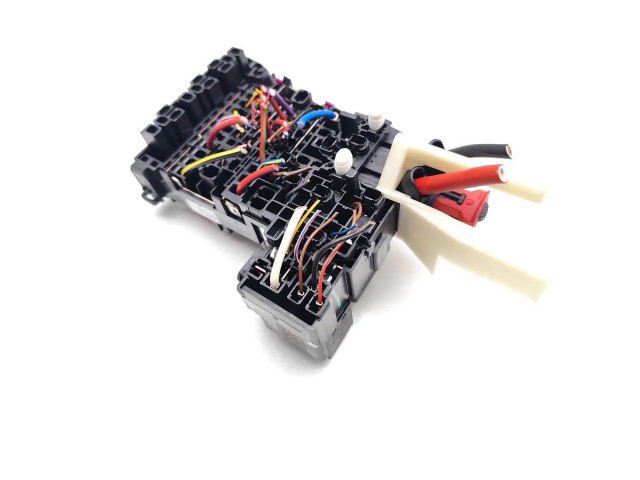 Блок предохранителей 5Q0937615C Audi A3 S3 8V