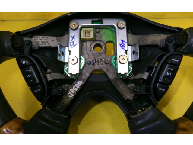 Руль Jaguar S-Type - года XR833F563FCLGP, 1AEU347M10017