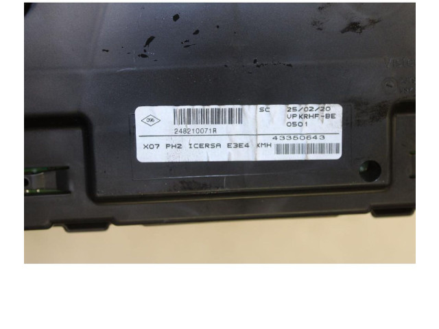 Панель приборов Renault Twingo III