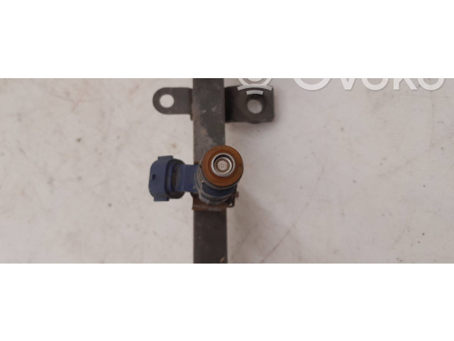 Vstřikovač 9260930009 KIA Shuma