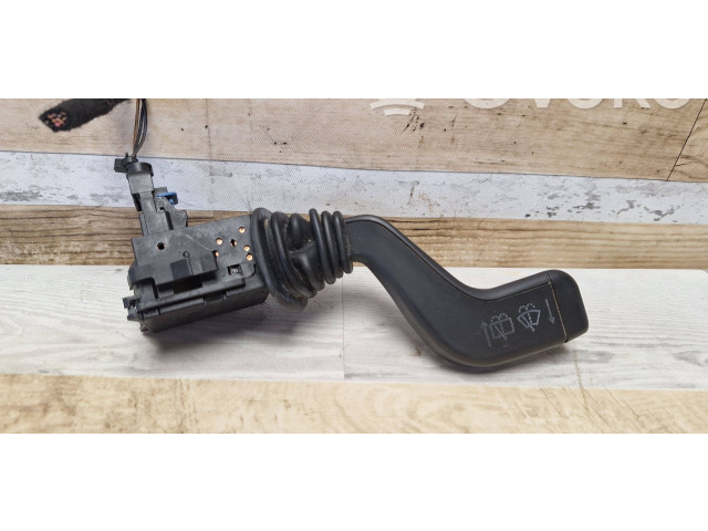 Ручка стеклоочистителей 09185413, 09185415 Opel Meriva A