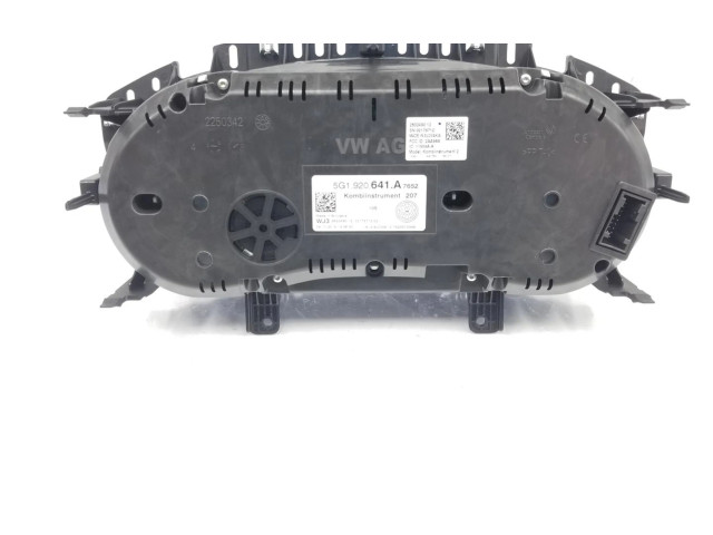 Панель приборов 5G1920641A, 5G1920641A   Volkswagen Golf VII       