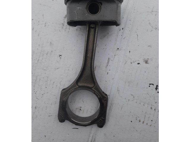 Píst KRB3   Audi A8 S8 D3 4E     