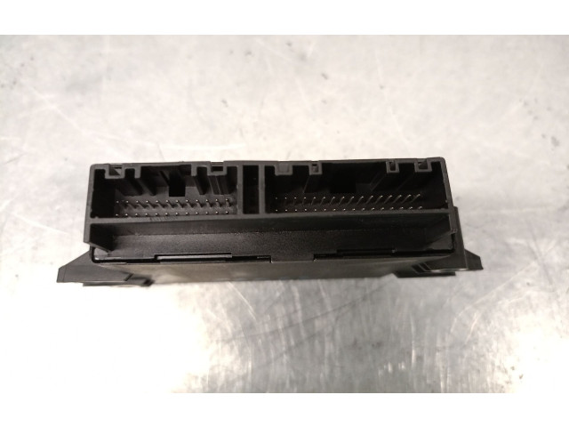 Блок управления 284L02545R   Dacia Sandero III