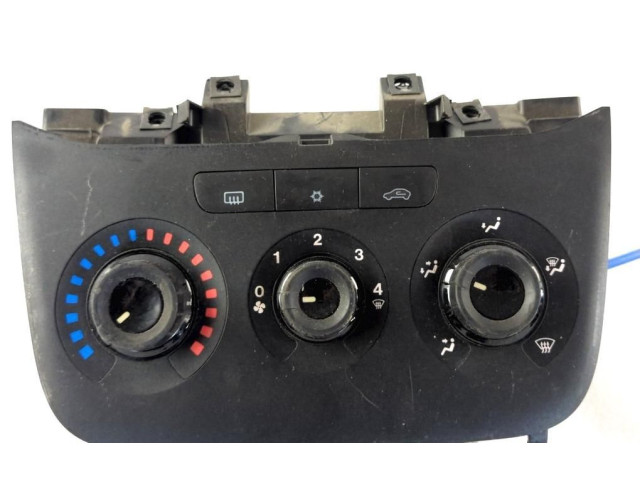 Turbodmychadlo Блок управления кондиционера воздуха / климата/ печки (в салоне) 735504270 Fiat Punto Evo