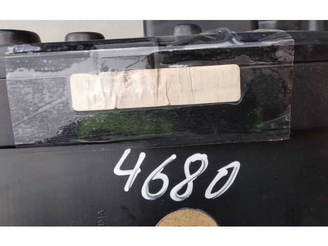 Přístrojová deska Mercedes-Benz CLK A209 C209 2002 A2085403911, 110008915028