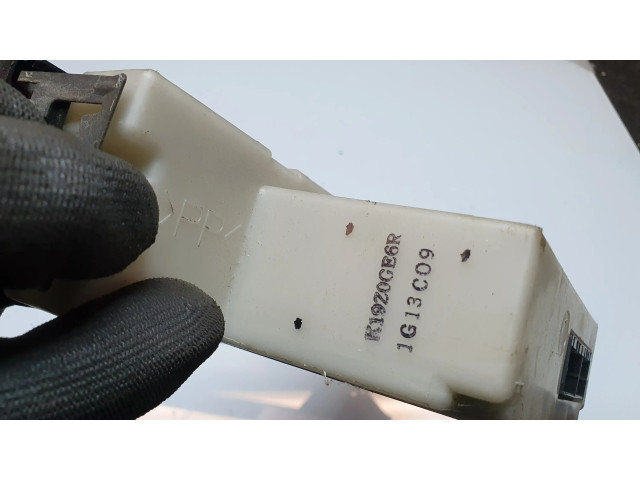 Блок управления климат-контролем K19Z0GE6R, 1G13C09 Mazda 626