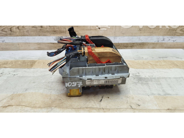 Блок предохранителей 50508214, 57657   Alfa Romeo  159   -  года