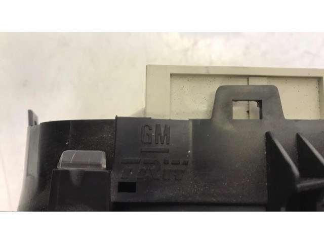 Přístrojová deska  Opel Zafira A 2000 354130001, 09228762  