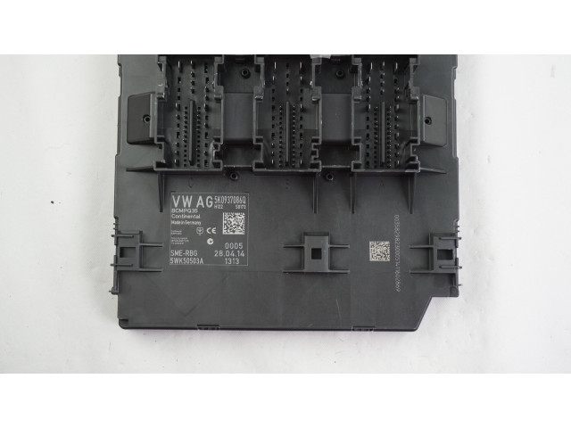 Блок комфорта 5K0937086Q Volkswagen Jetta VI