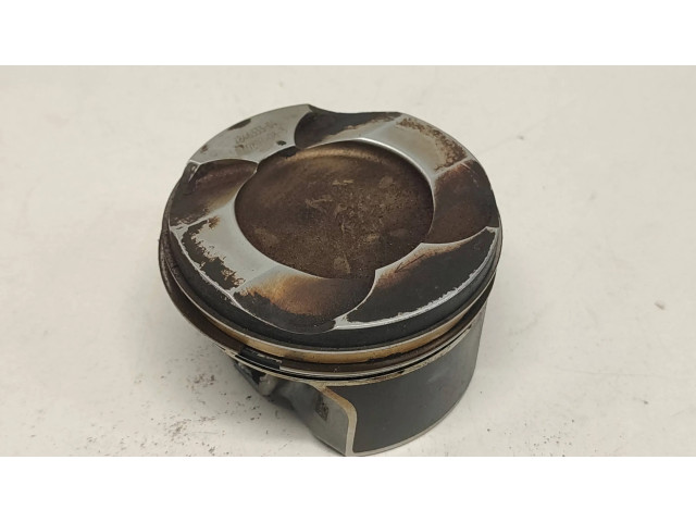  Поршень  7846333, 69807083  BMW M4 F82 F83 для бензинового двигателя 3.0