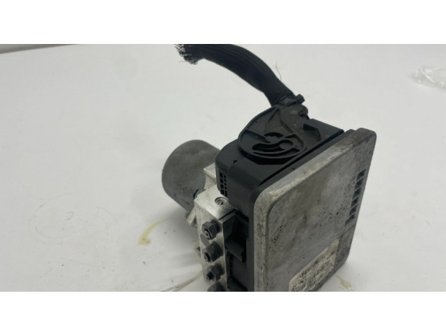 Jednotka ABS 6895455 BMW 5 G30 G31 2019