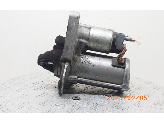 Стартер     233004646R    Dacia Sandero 