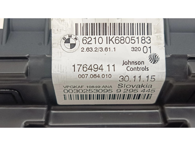 Přístrojová deska BMW 2 F46 2016 6805183