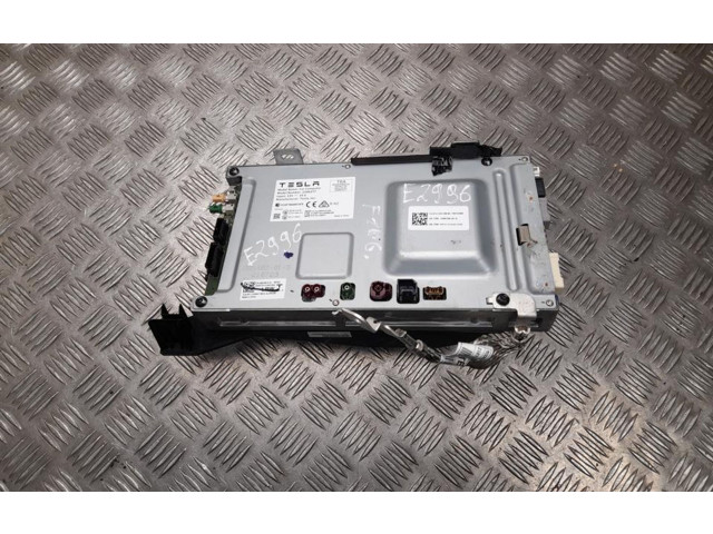 Řídící jednotka 156678601E, 1566786S1E   Tesla Model 3 2021