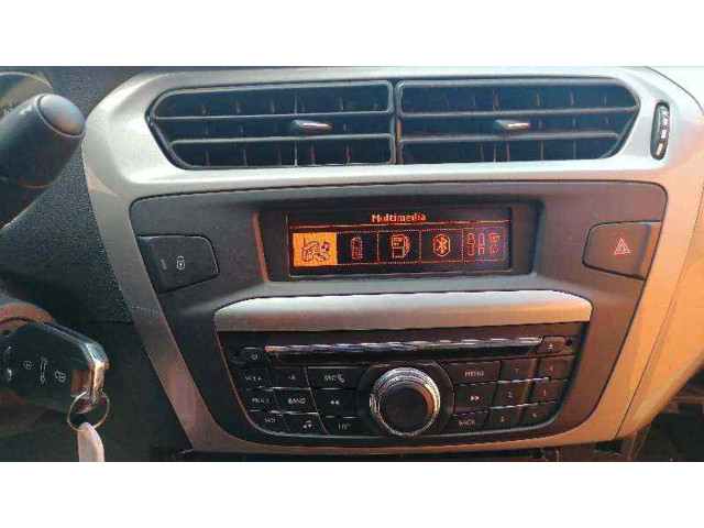 Дисплей Citroen C-Elysée