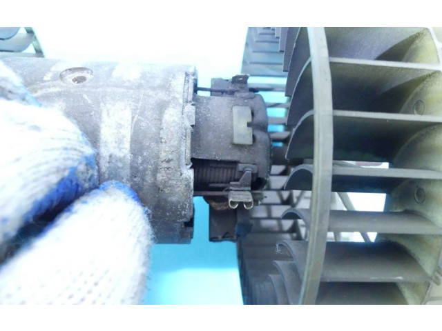 Вентилятор печки    0130111012, IMPRK1018913   Mercedes-Benz E W124