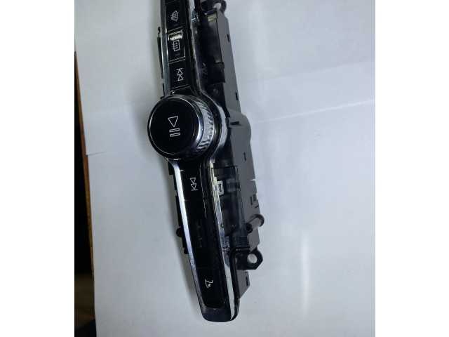 Блок управления кондиционера воздуха / климата/ печки (в салоне)     31346789, 15210090701    Volvo XC90 