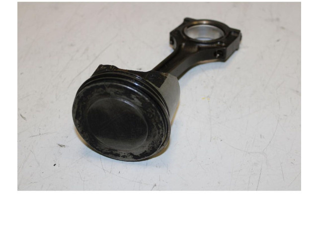 Поршень с шатуном RTJA Ford Fiesta