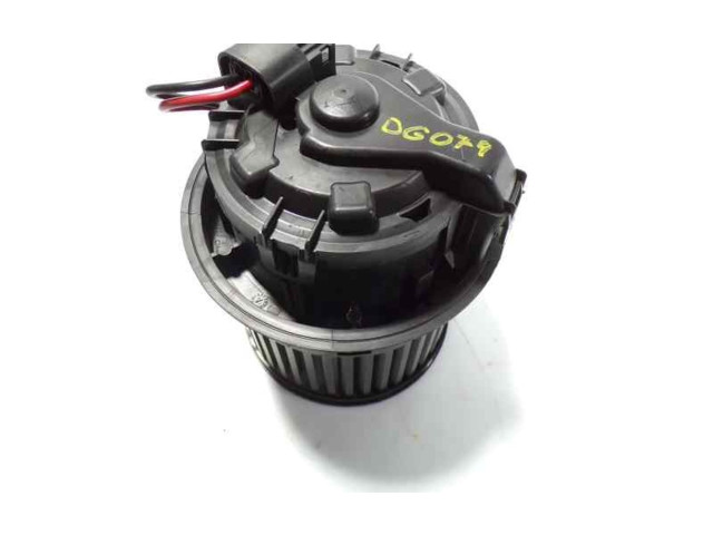 Вентилятор печки       Peugeot 2008 I