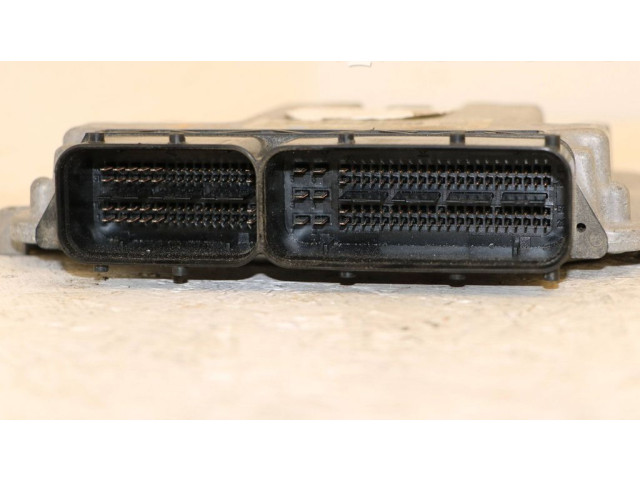 Блок управления двигателя 39111-2A972, 0281019545 KIA Ceed